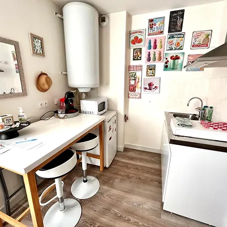 Le Cosy, Acces Terrasse De L'etablissement Daire
